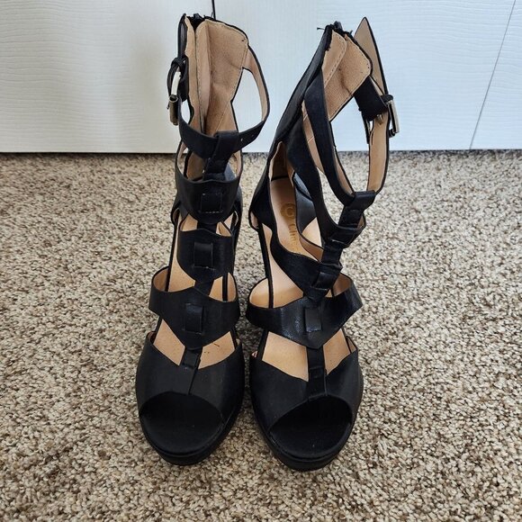 Chase & Chloe Tina Black Strappy Wedge Heels - Picture 2 of 12